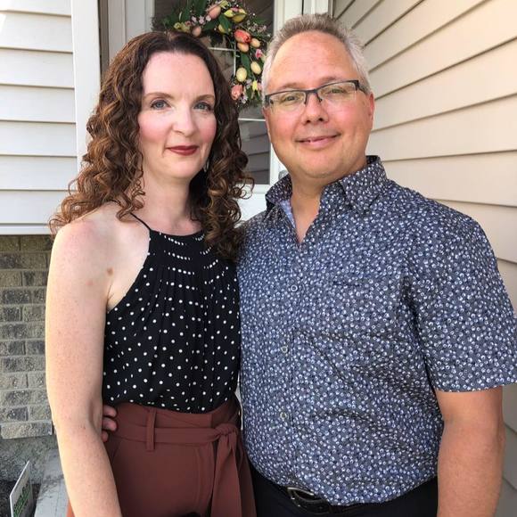 Meet your Posher, Lisette - Picture 1 of 1